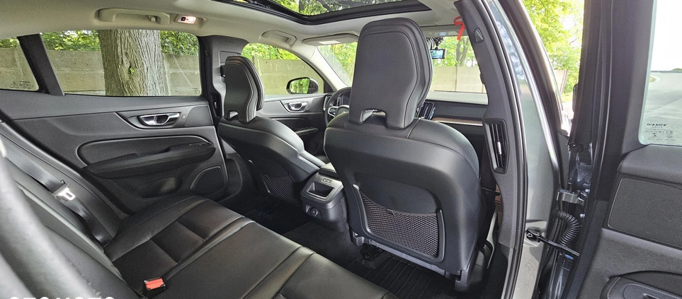Volvo S60 cena 155000 przebieg: 24000, rok produkcji 2021 z Stąporków małe 92